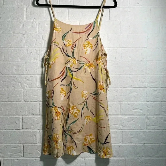 O’Neill Floral Dress Size Small Peach Green Cutout Side Tie Mini Texture - Picture 1 of 9